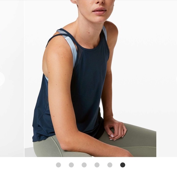 Lululemon Athletica Sky Blue Run Off Route Tank Top size 4. In perfect condition - Picture 11 of 12
